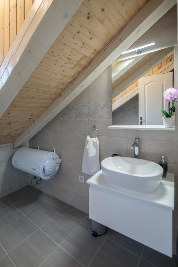 Apartments Bepi Komiža Zewnętrze zdjęcie