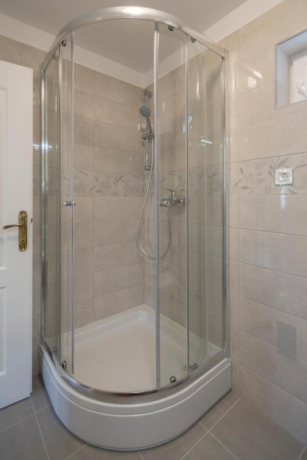 Apartments Bepi Komiža Zewnętrze zdjęcie