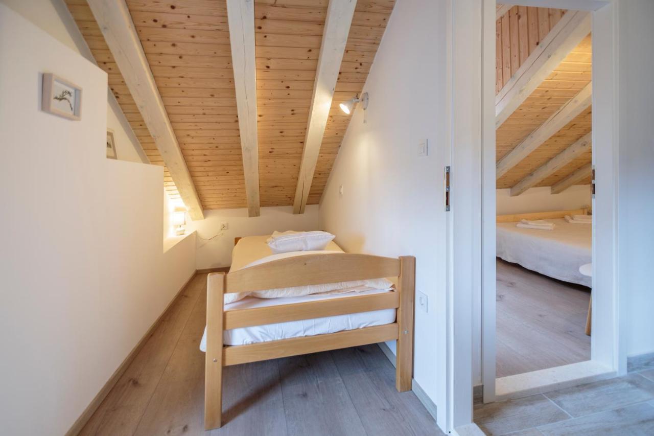 Apartments Bepi Komiža Zewnętrze zdjęcie