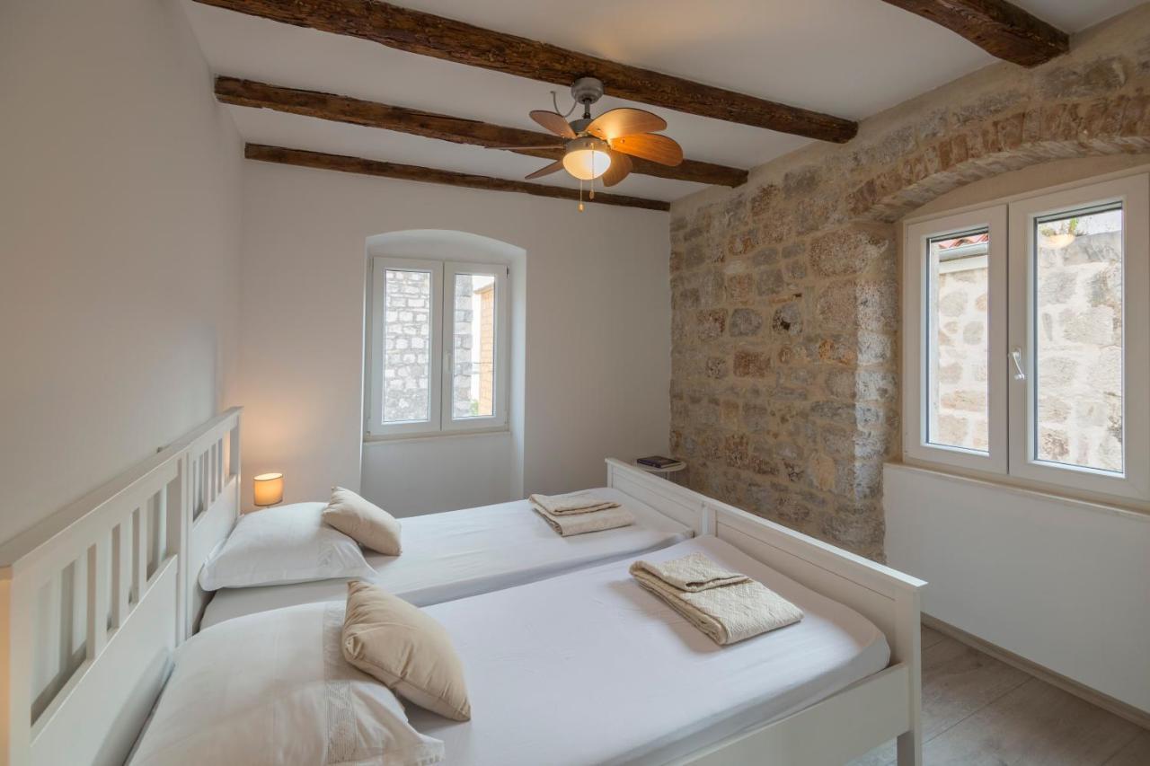 Apartments Bepi Komiža Zewnętrze zdjęcie