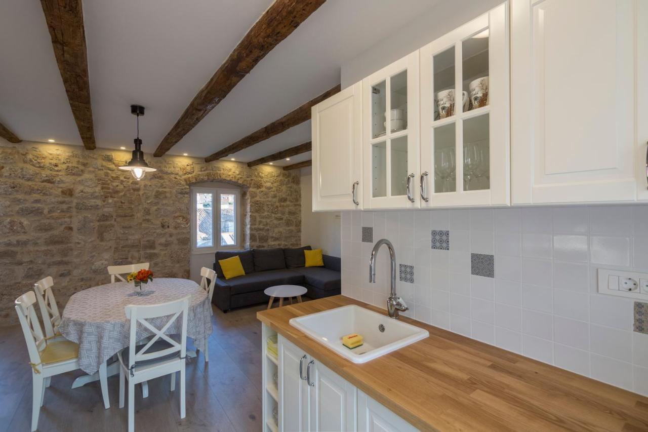 Apartments Bepi Komiža Zewnętrze zdjęcie